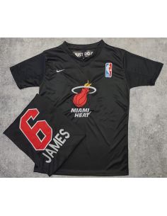 REMERA DEPORTIVA BORDADA...