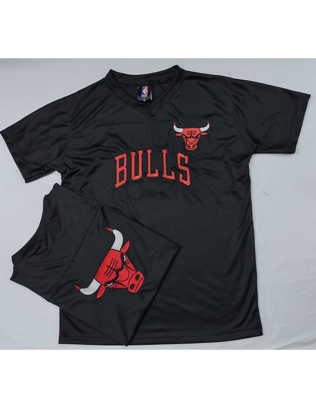 Remera de bulls hot sale